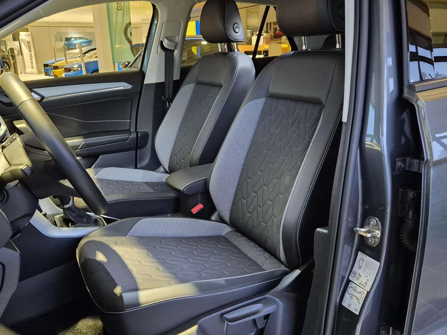 Volkswagen T-Roc TSI Goal - 2025 - Joinsteer - #6