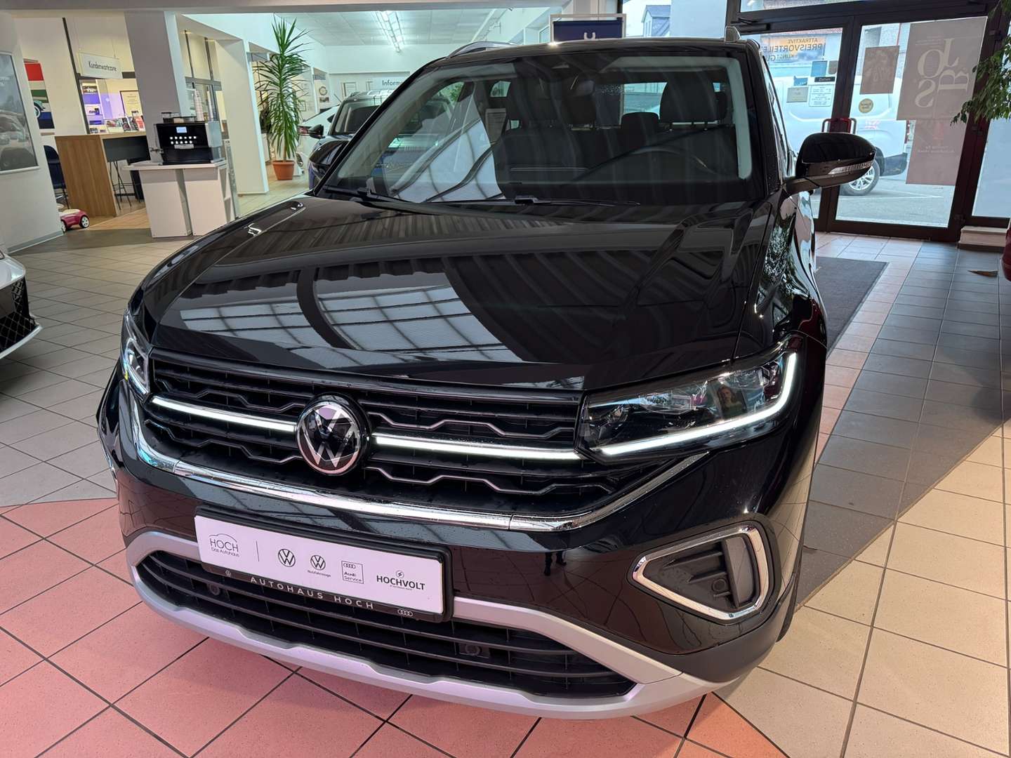 Volkswagen T-CROSS TSI Style - 2024 - Joinsteer - #1