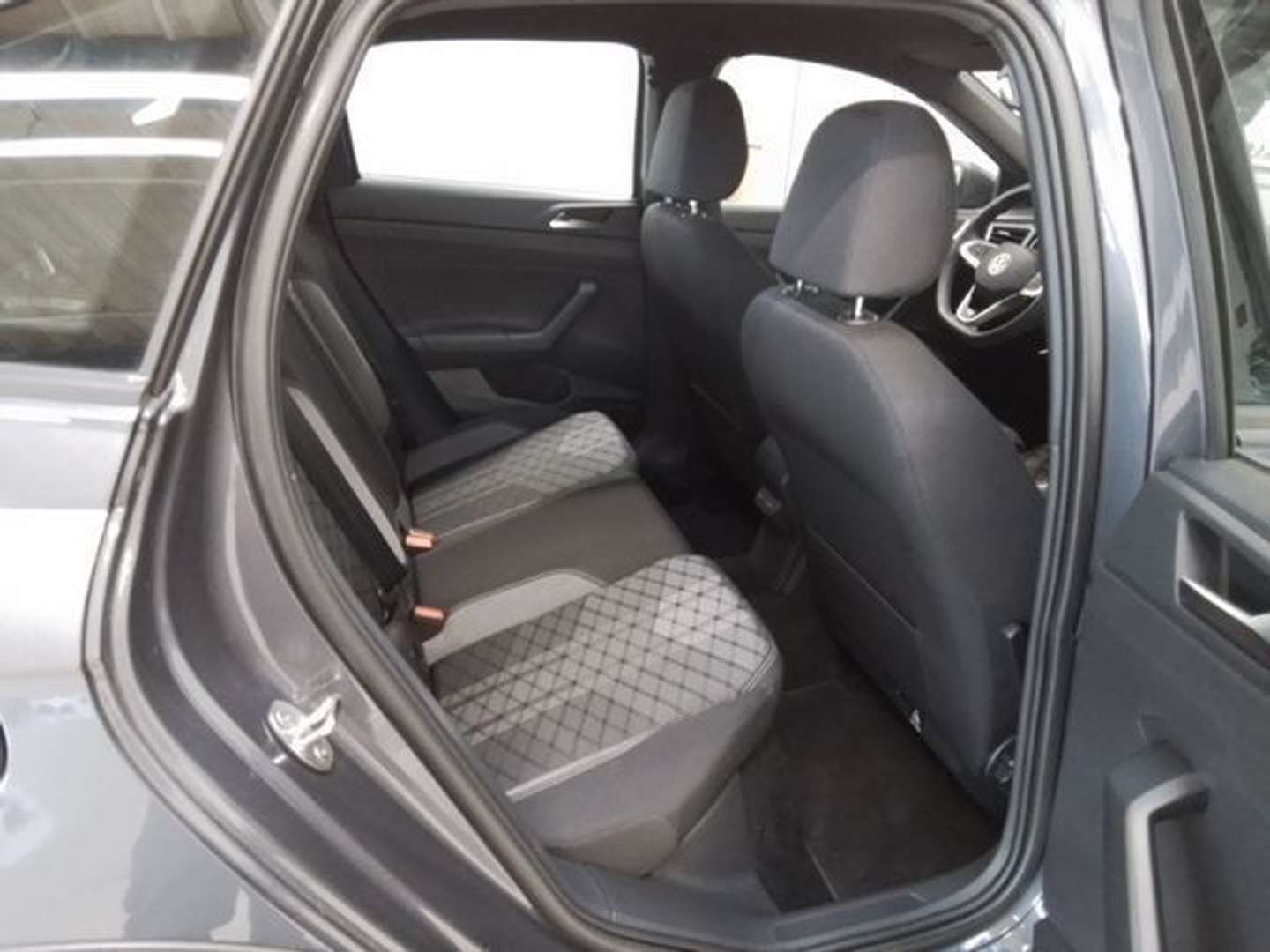 Volkswagen Taigo R-Line - 2024 - Joinsteer - #3