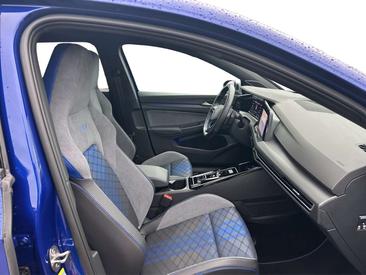 Volkswagen Golf 4Motion R — photo 9