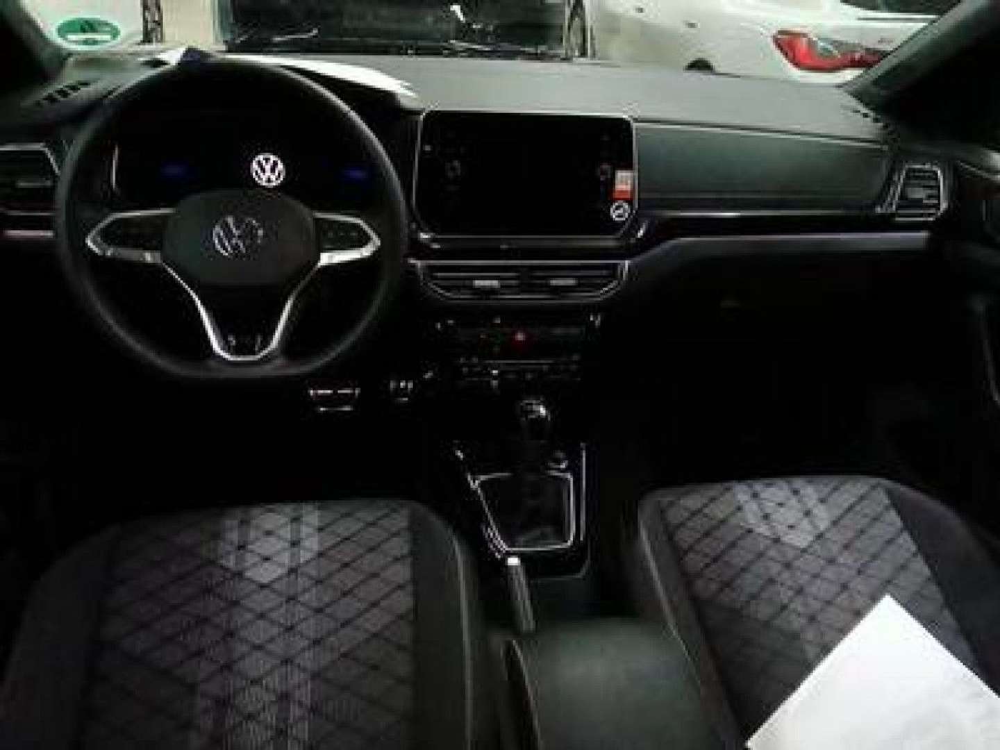 Volkswagen T-CROSS R-Line - 2025 - Joinsteer - #8