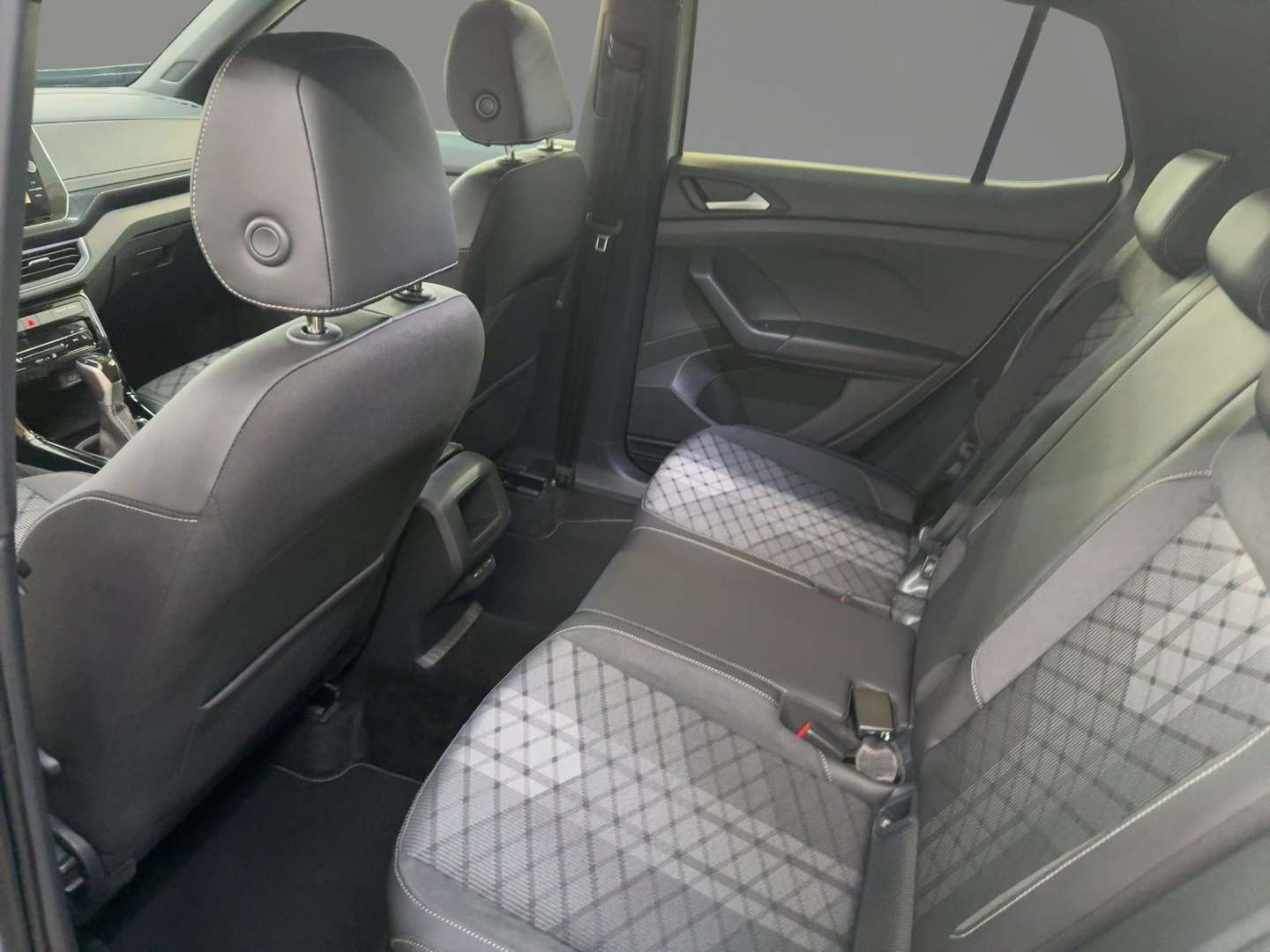 Volkswagen T-CROSS R-Line - 2025 - Joinsteer - #9