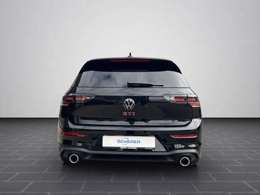 Volkswagen Golf GTI — photo 5