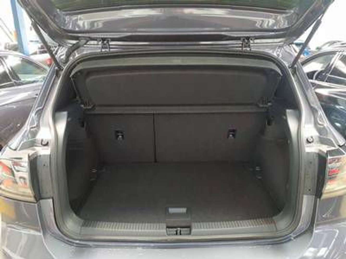 Volkswagen T-CROSS R-Line - 2025 - Joinsteer - #5