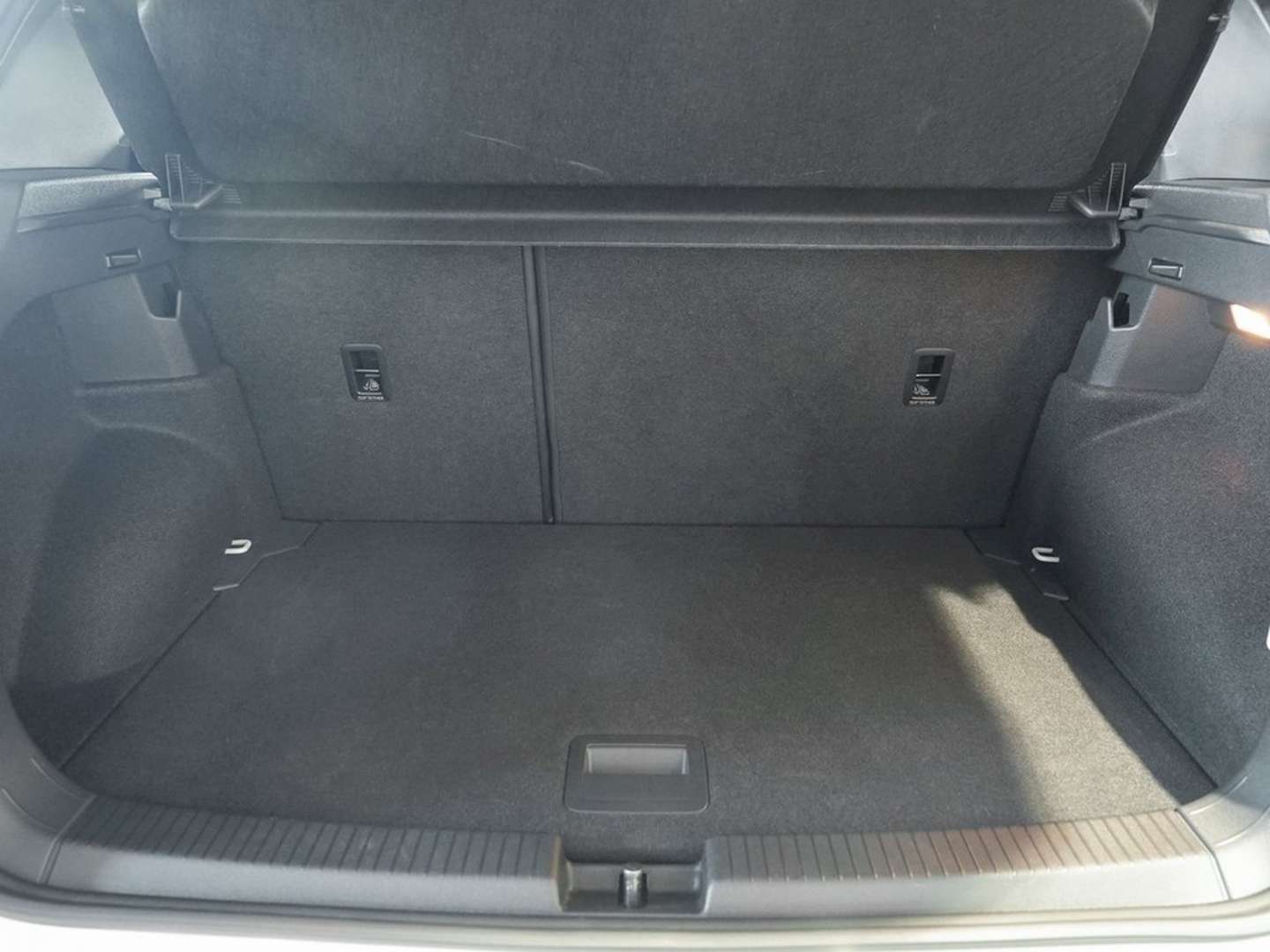Volkswagen T-CROSS R-Line - 2025 - Joinsteer - #6