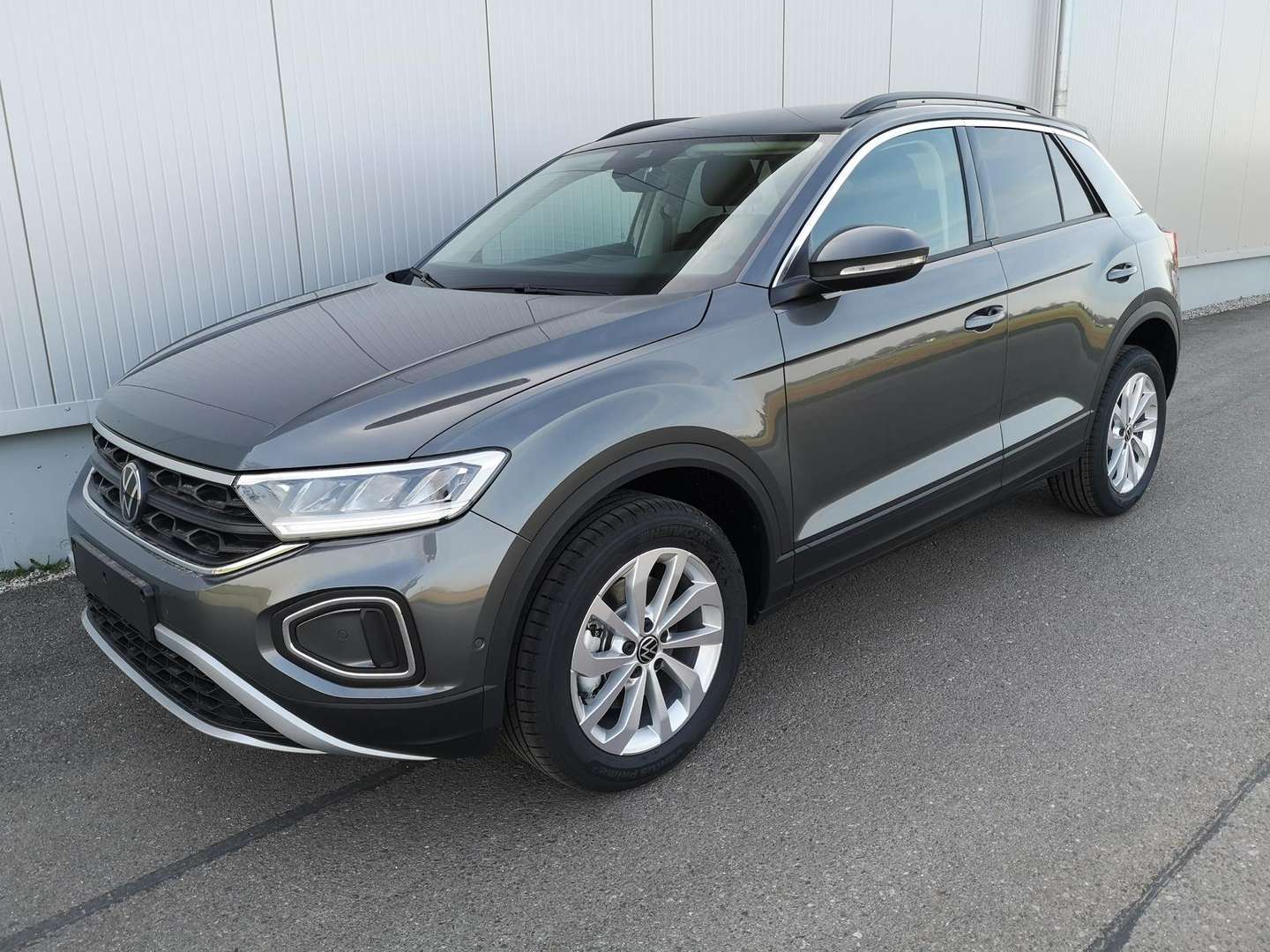 Volkswagen T-Roc TSI Life - 2025 - Joinsteer - #1