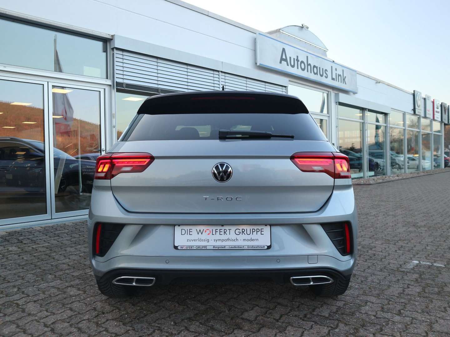 Volkswagen T-Roc R-Line - 2025 - Joinsteer - #4