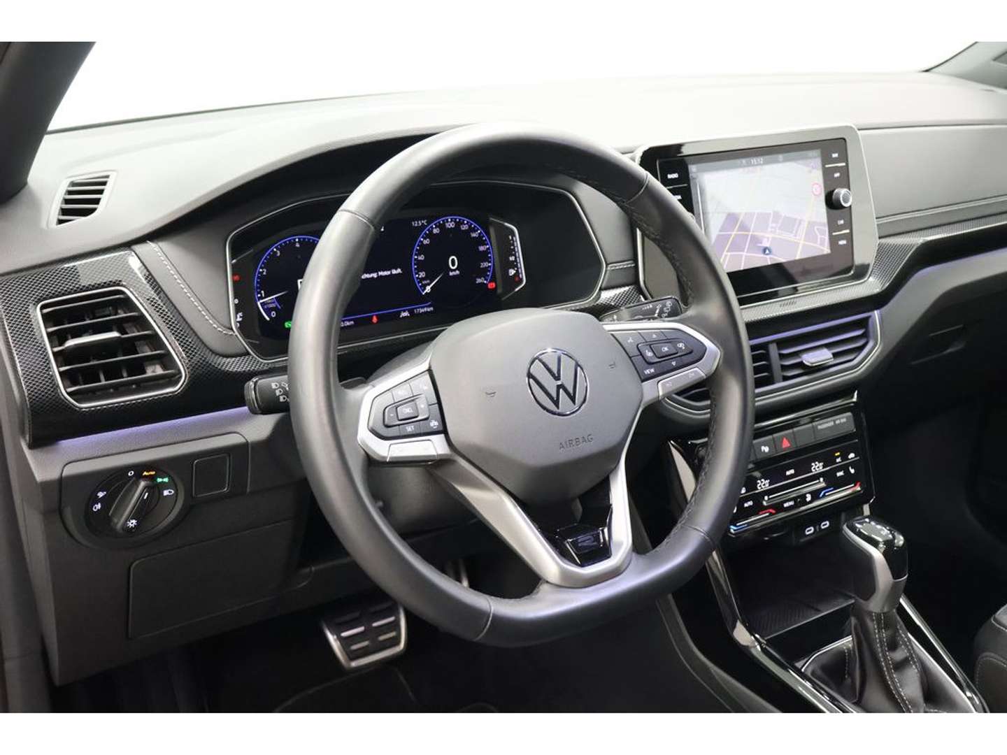 Volkswagen T-CROSS R-Line - 2024 - Joinsteer - #17