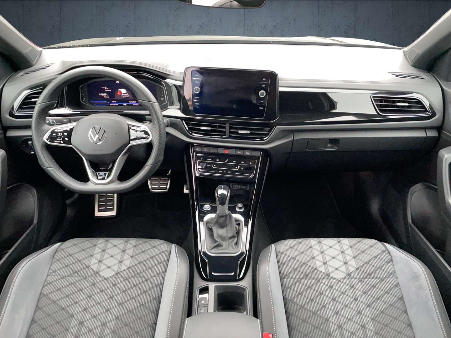 Volkswagen T-Roc R-Line - 2023 - Joinsteer - #12