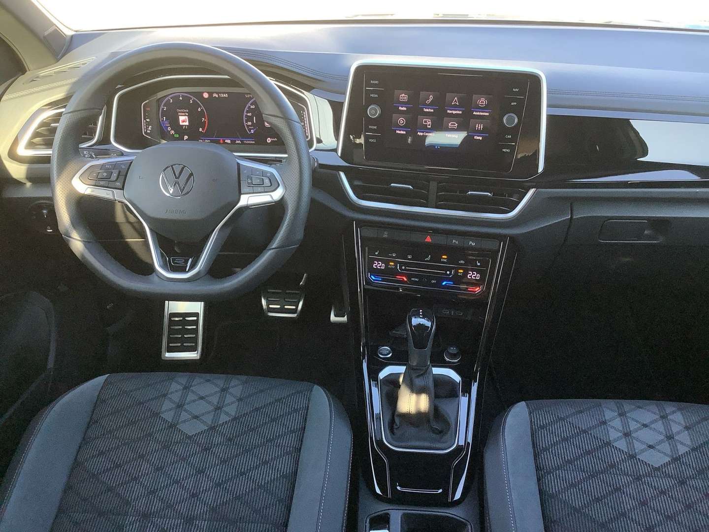 Volkswagen T-Roc R-Line - 2025 - Joinsteer - #9