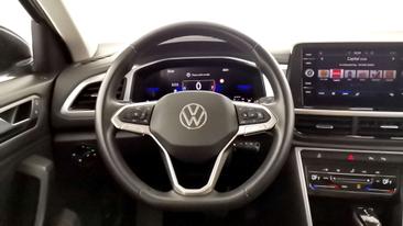 Volkswagen T-Roc TDI Life — photo 11