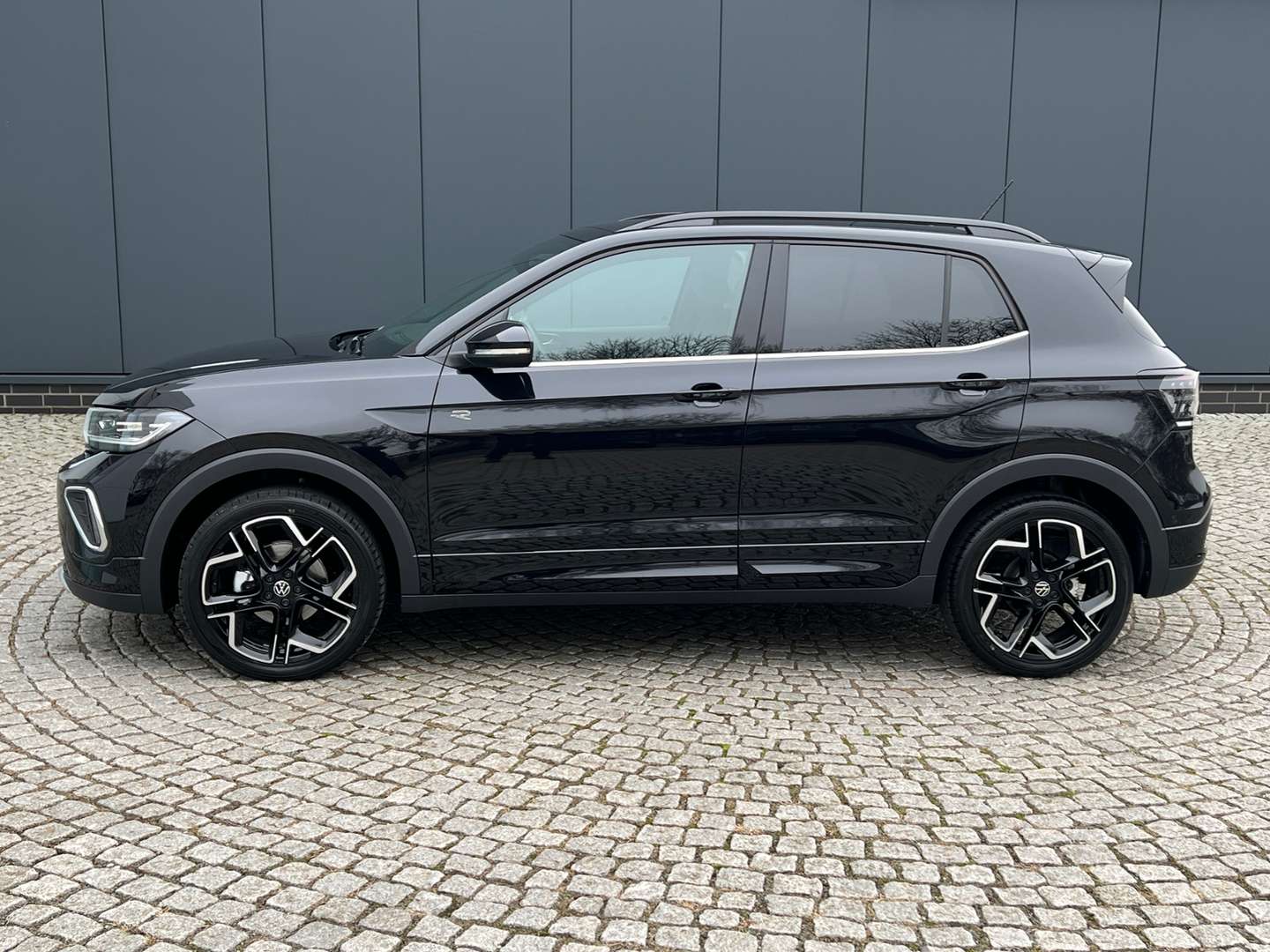 Volkswagen T-CROSS R-Line - 2026 - Joinsteer - #2