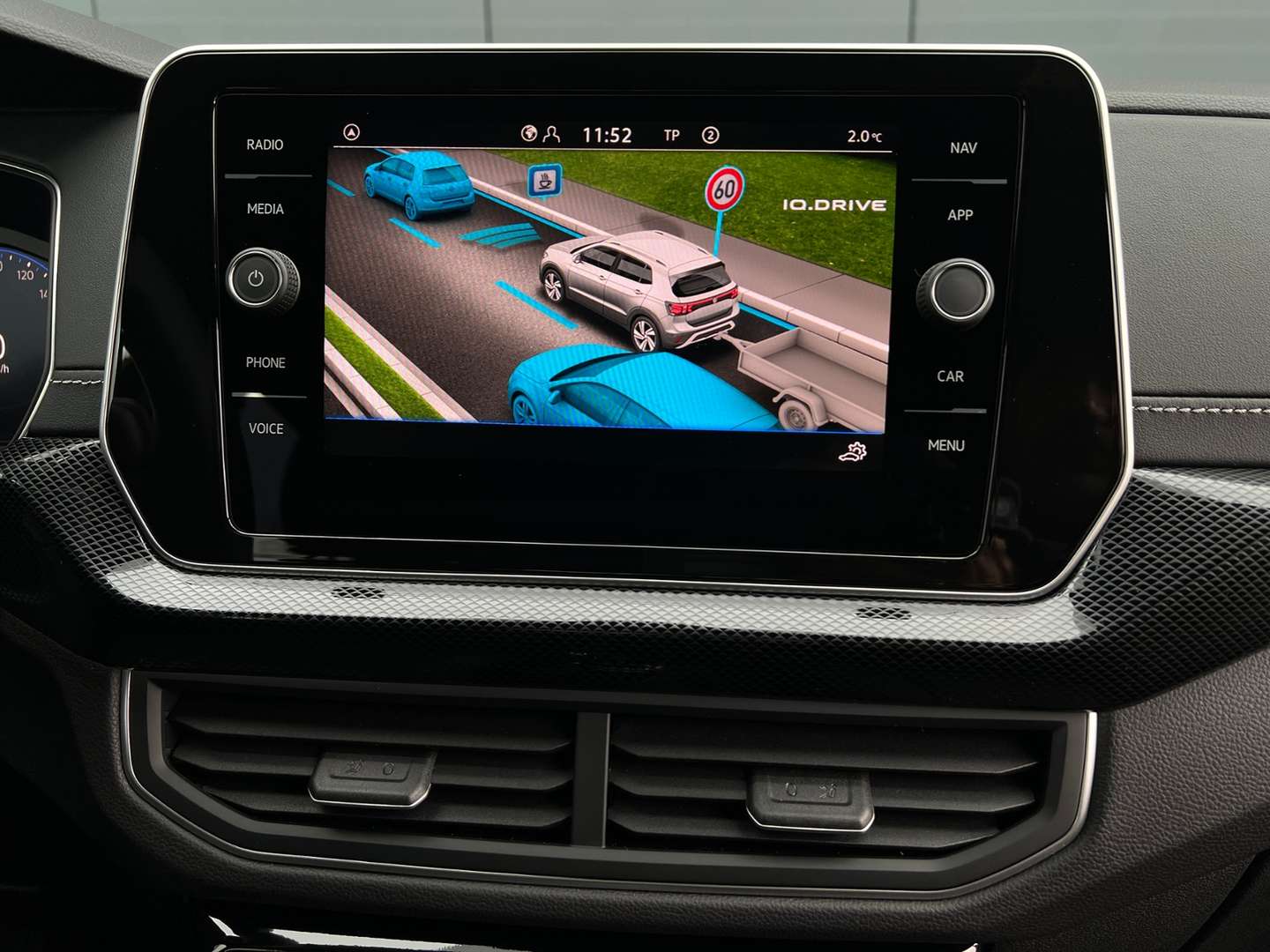 Volkswagen T-CROSS R-Line - 2026 - Joinsteer - #11