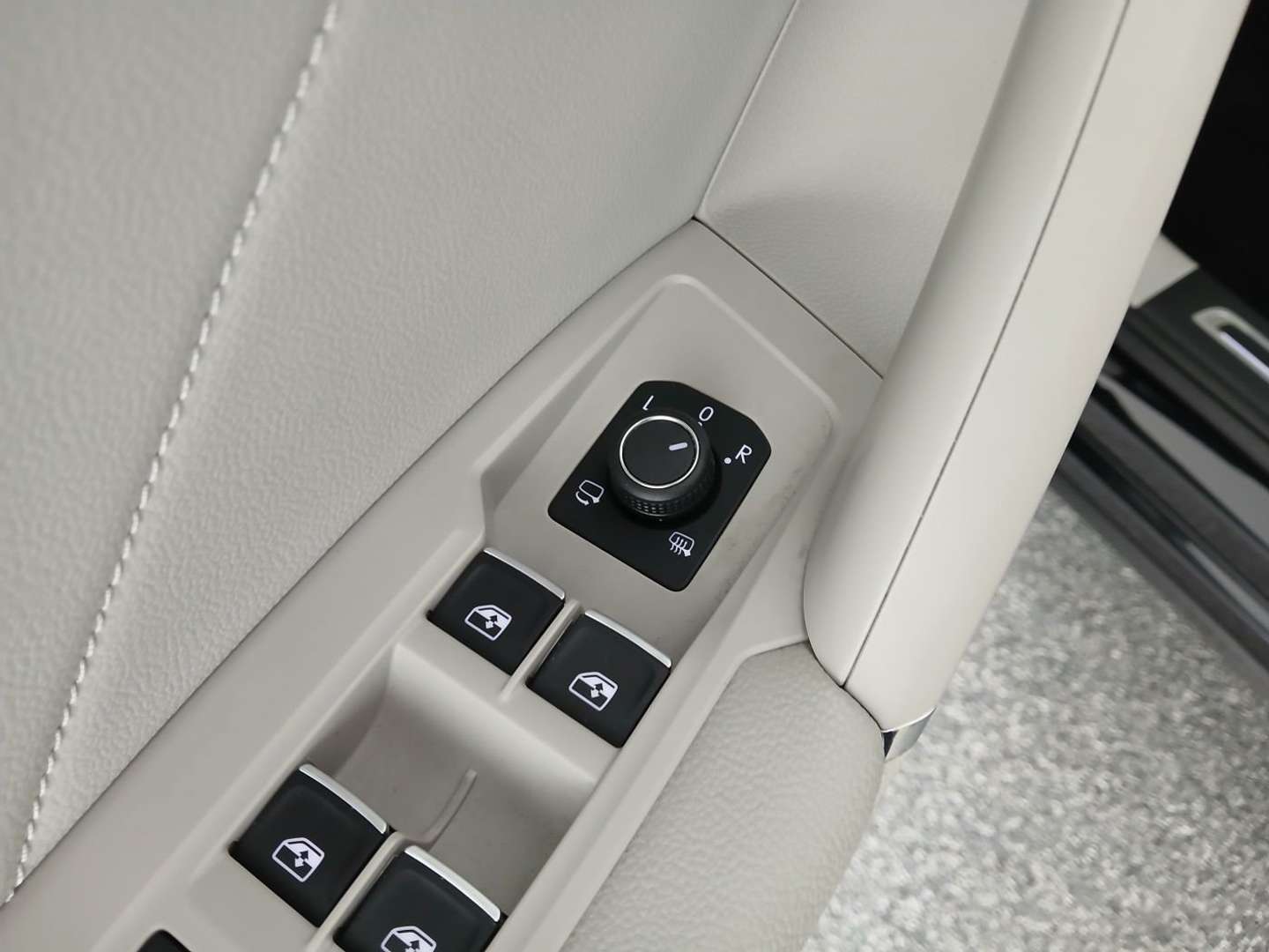 Volkswagen TIGUAN TSI Highline - 2019 - Joinsteer - #12
