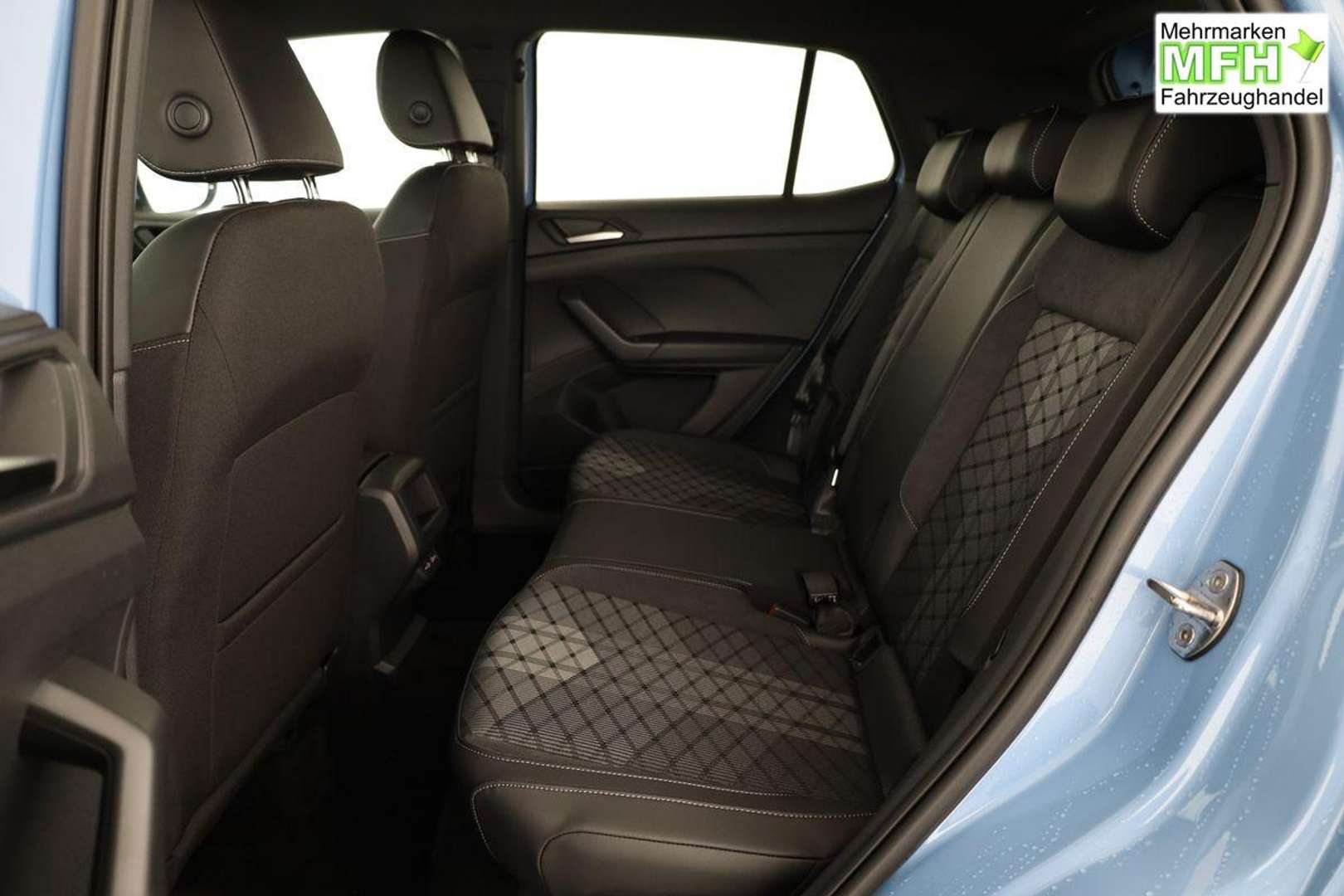 Volkswagen T-CROSS R-Line - 2025 - Joinsteer - #9