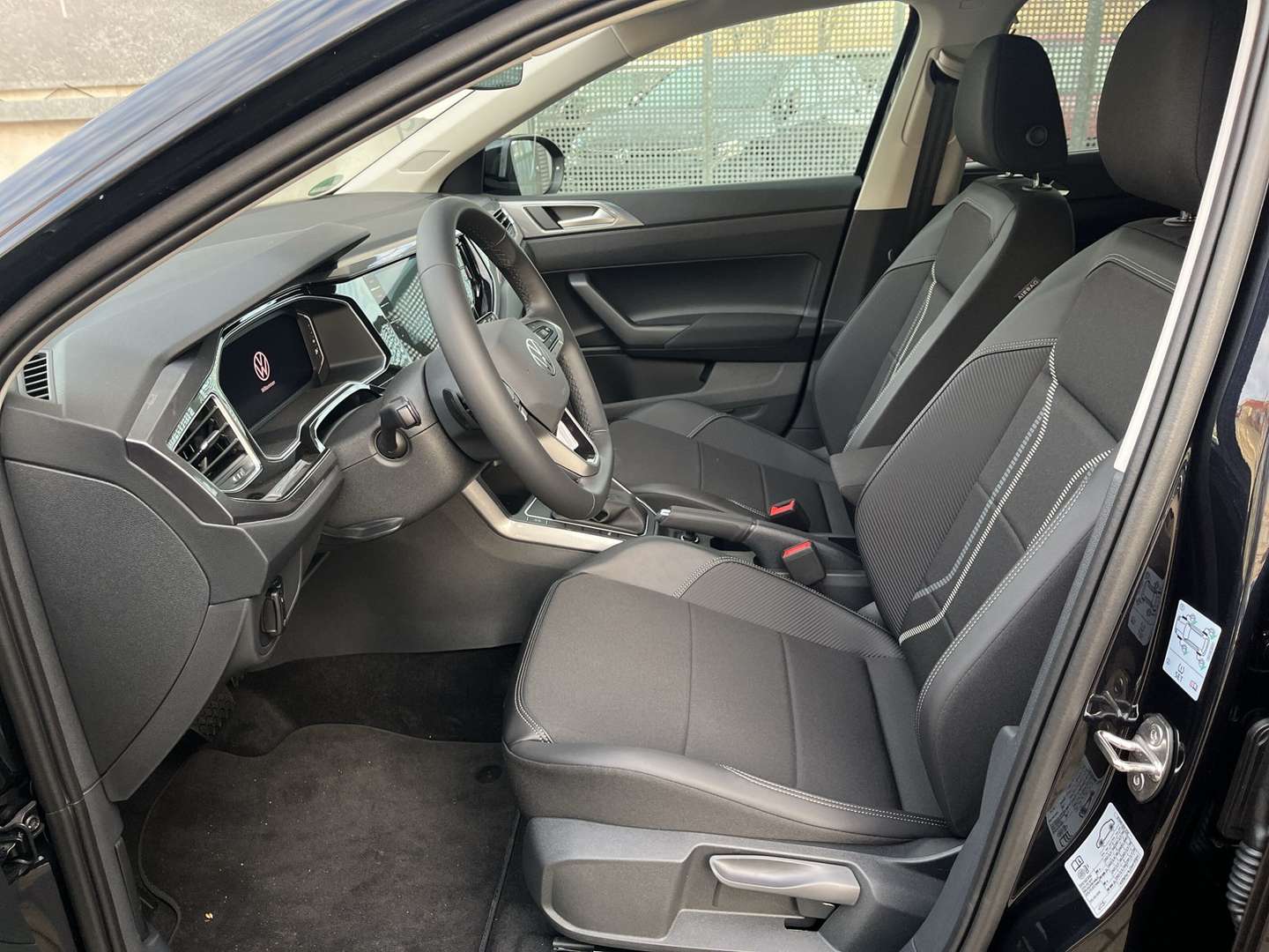 Volkswagen Taigo TSI Style - 2025 - Joinsteer - #12