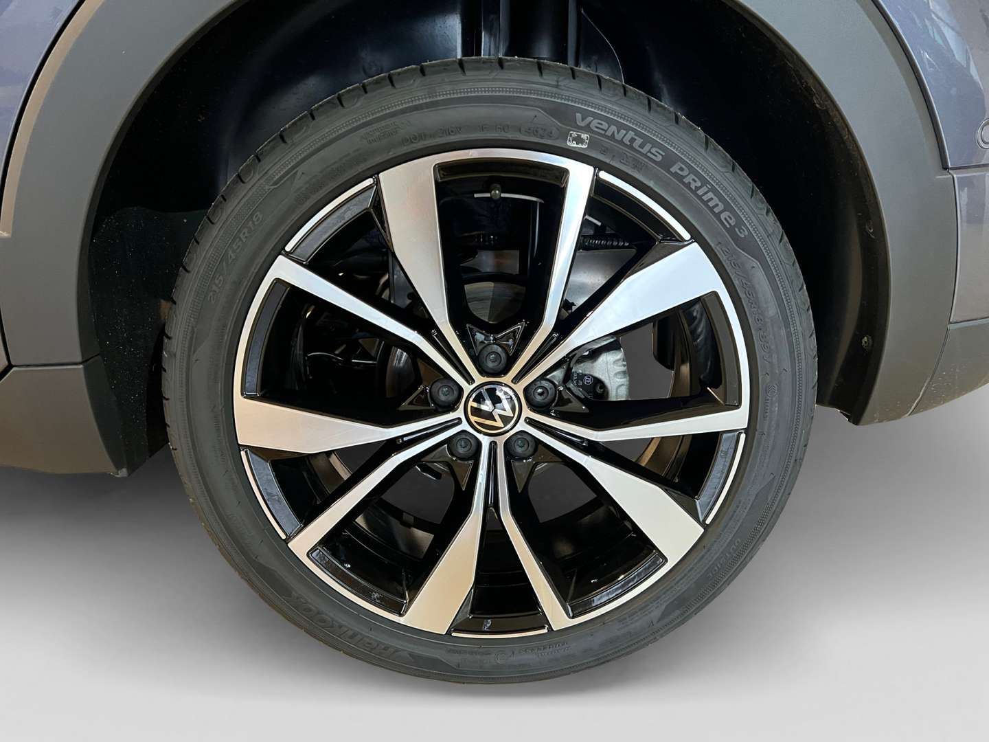 Volkswagen T-CROSS R-Line - 2025 - Joinsteer - #2