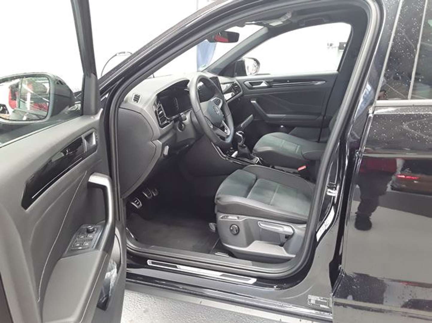 Volkswagen T-Roc R-Line - 2025 - Joinsteer - #3