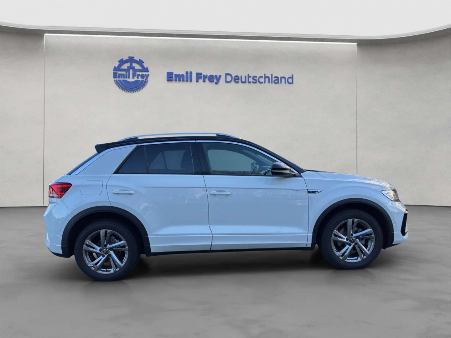 Volkswagen T-Roc R-Line - 2025 - Joinsteer - #7