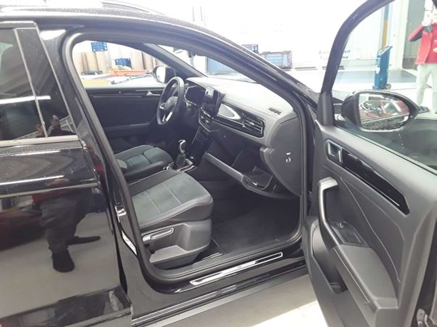 Volkswagen T-Roc R-Line - 2025 - Joinsteer - #4