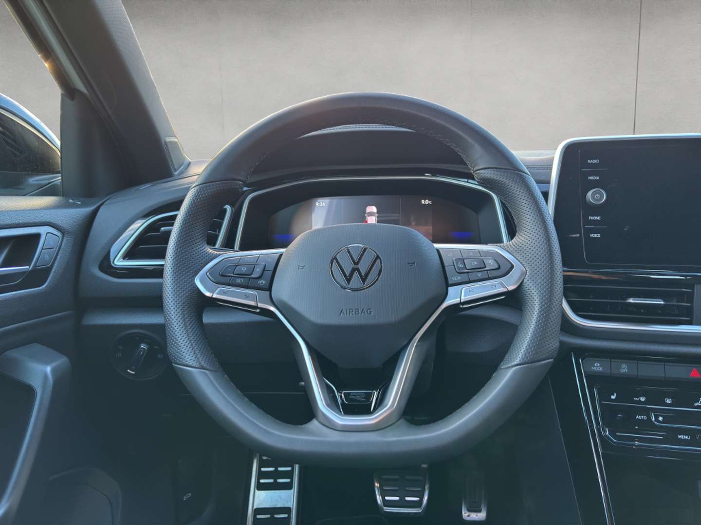 Volkswagen T-Roc R-Line - 2025 - Joinsteer - #12