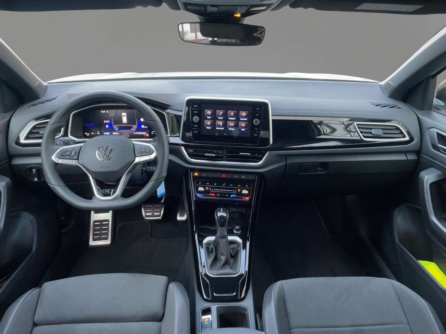 Volkswagen T-Roc R-Line - 2025 - Joinsteer - #10