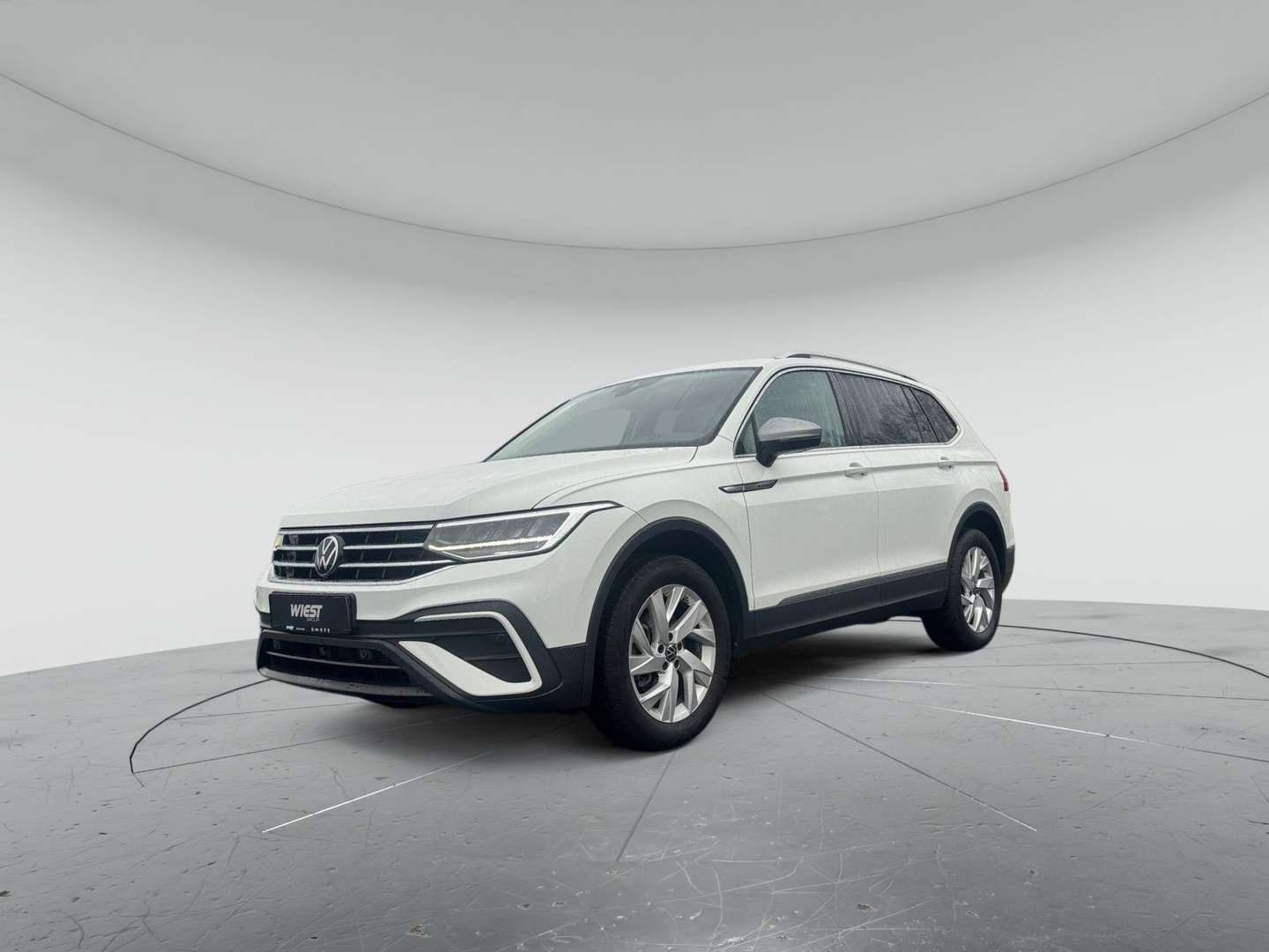 Volkswagen TIGUAN TSI Life - 2023 - Joinsteer - #1