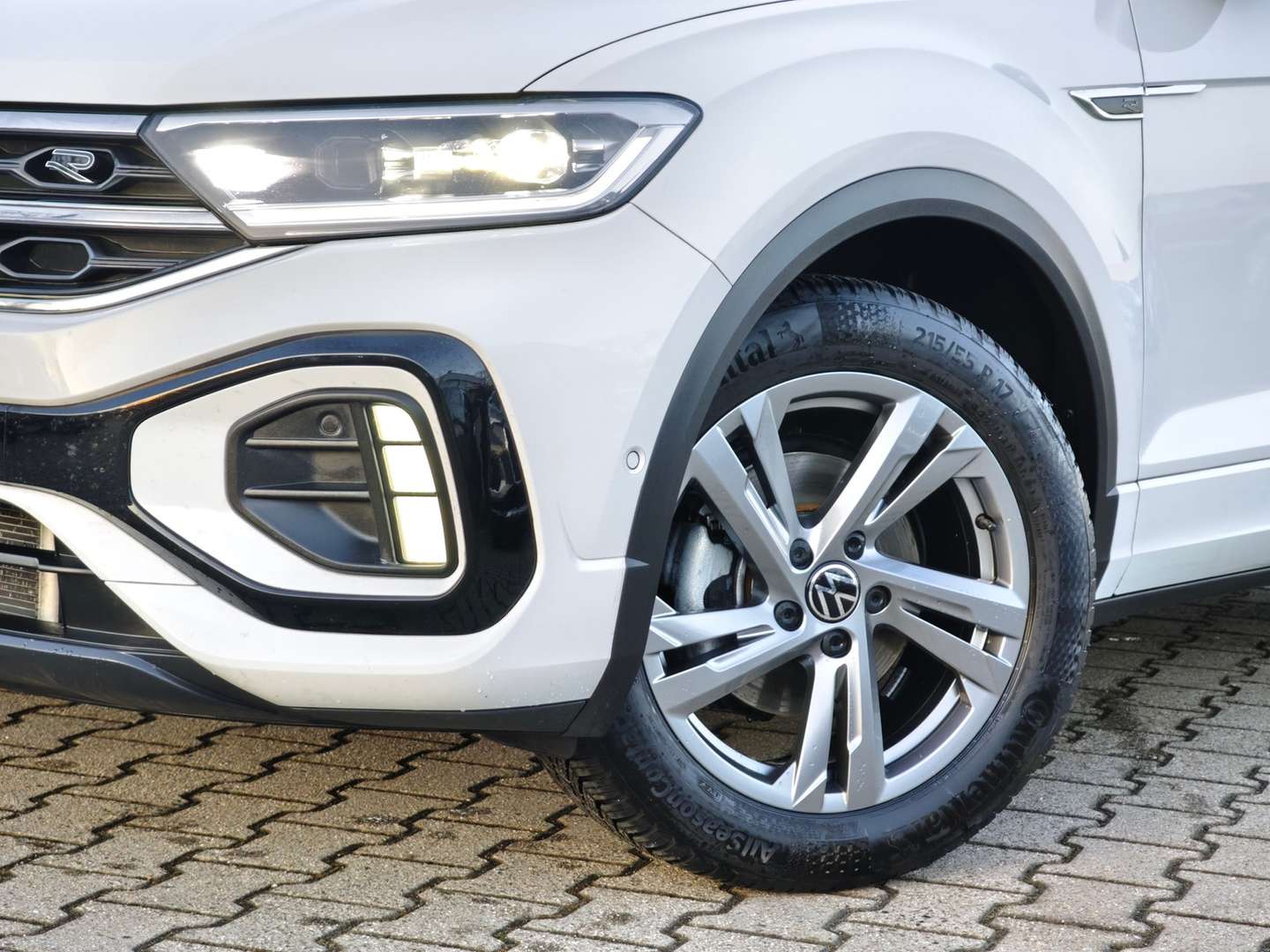 Volkswagen T-Roc R-Line - 2025 - Joinsteer - #2