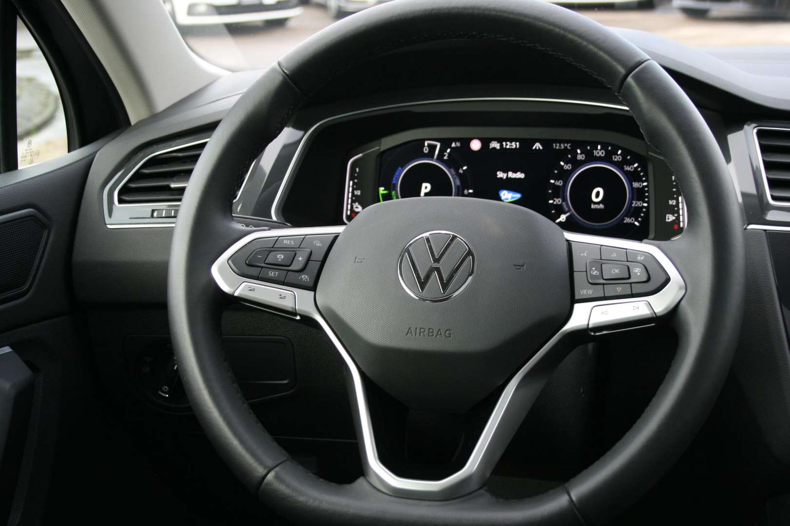 Volkswagen TIGUAN EHybrid Elegance - 2022 - Joinsteer - #10