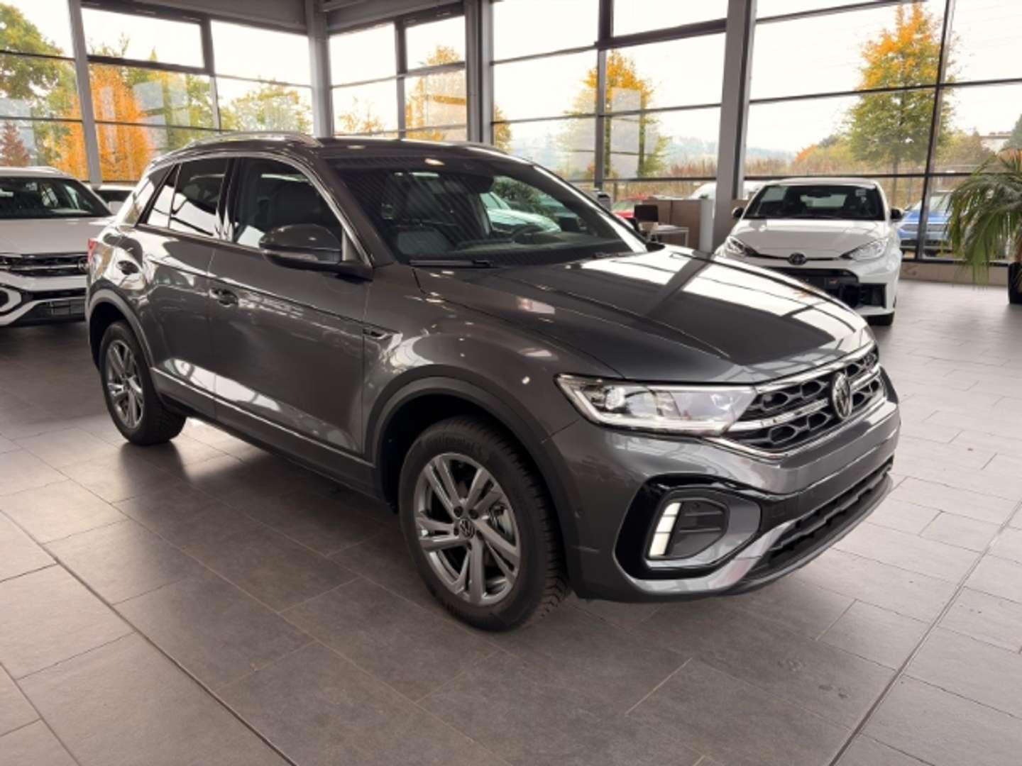 Volkswagen T-Roc R-Line - 2025 - Joinsteer - #2