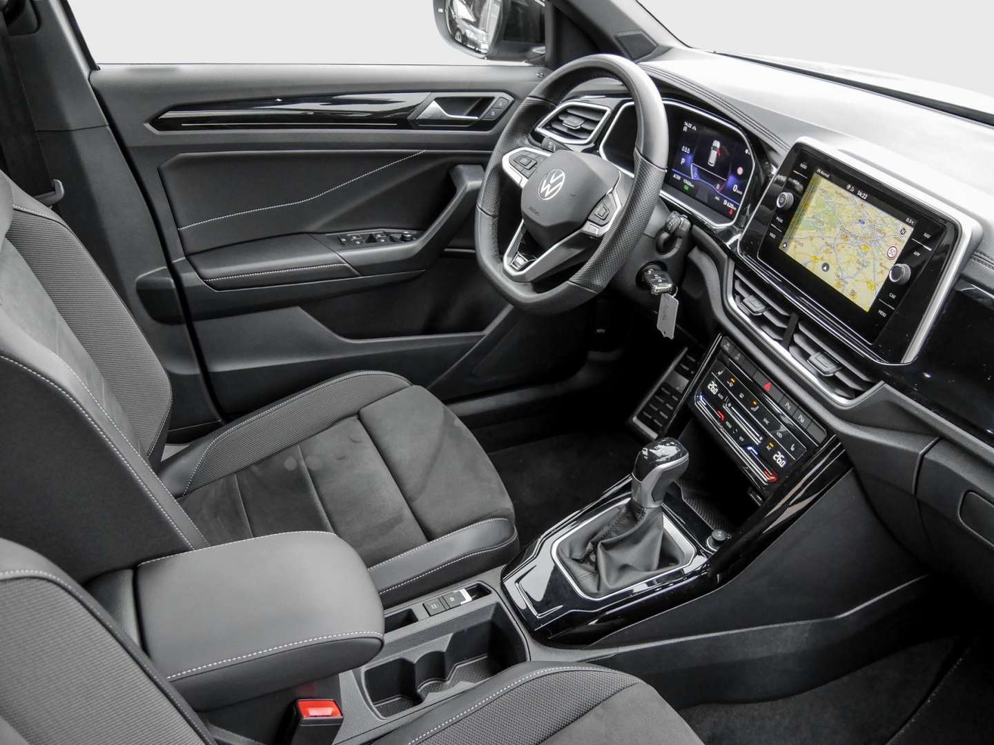 Volkswagen T-Roc R-Line - 2025 - Joinsteer - #2