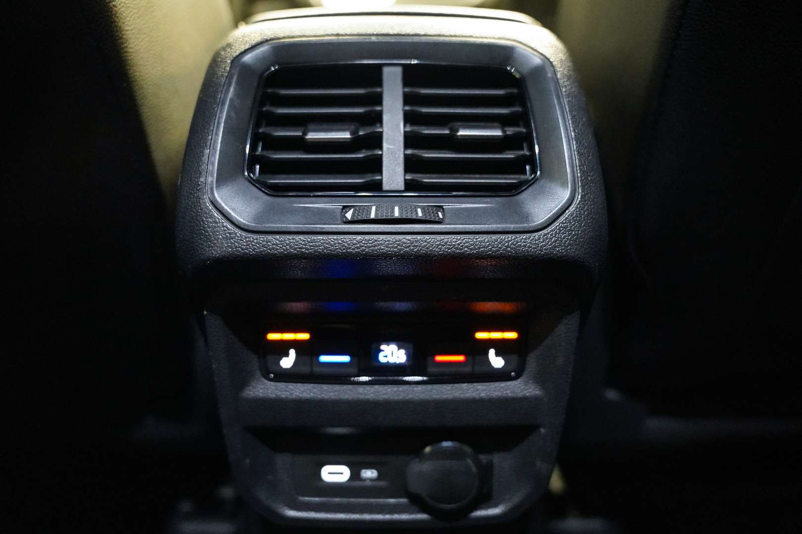 Volkswagen TIGUAN EHybrid R-Line - 2021 - Joinsteer - #12