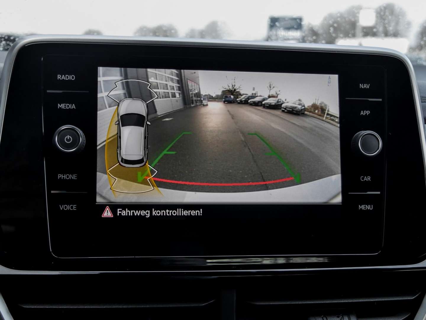 Volkswagen T-Roc R-Line - 2025 - Joinsteer - #8