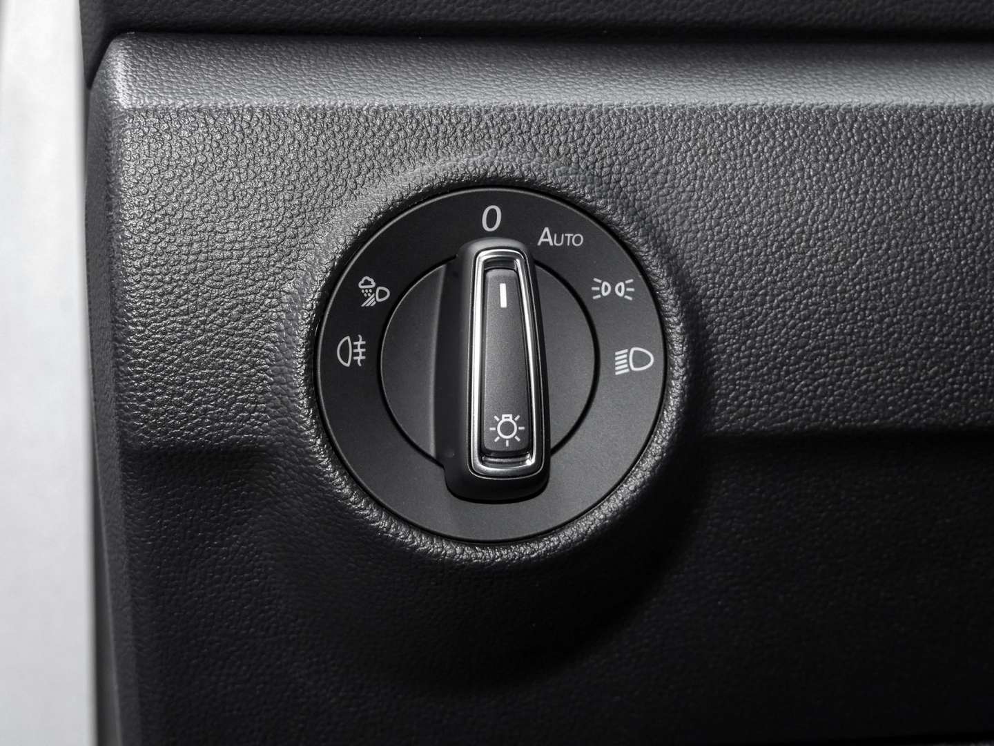 Volkswagen T-Roc R-Line - 2025 - Joinsteer - #13