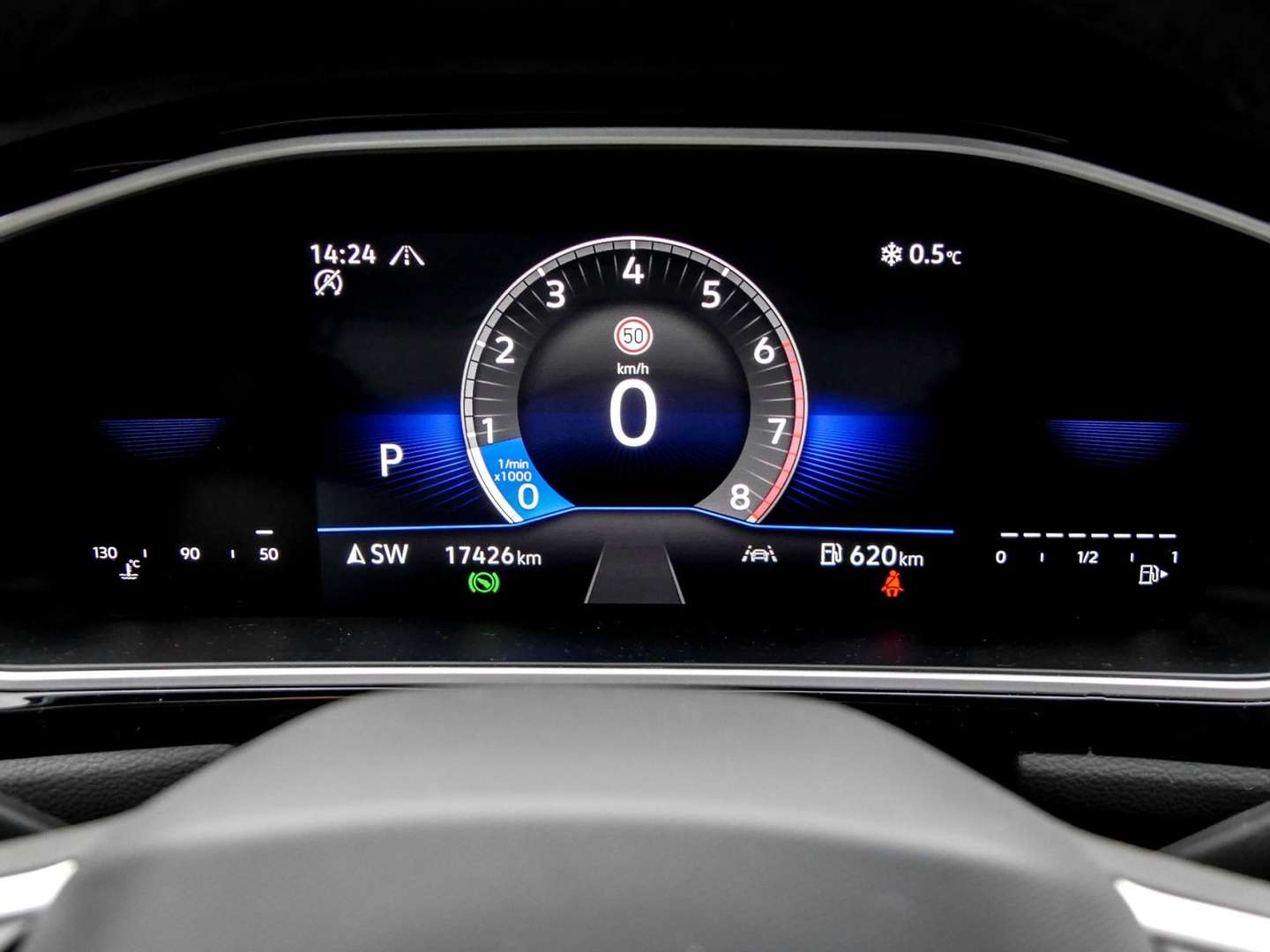 Volkswagen T-Roc R-Line - 2025 - Joinsteer - #9