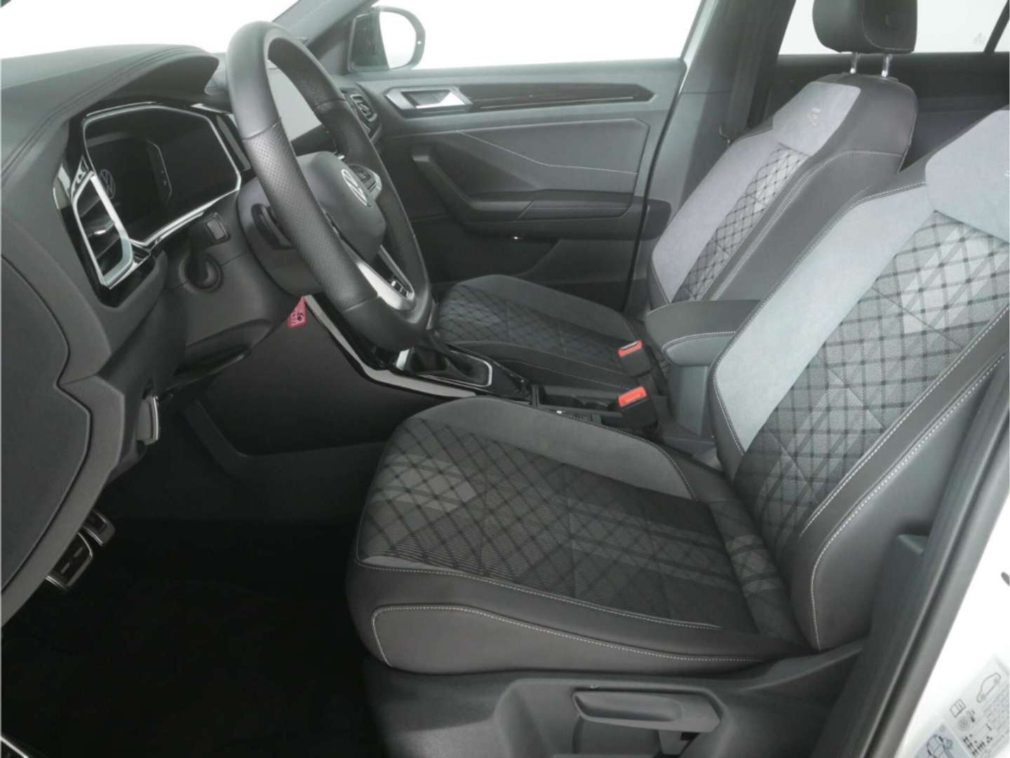 Volkswagen T-Roc R-Line - 2025 - Joinsteer - #14