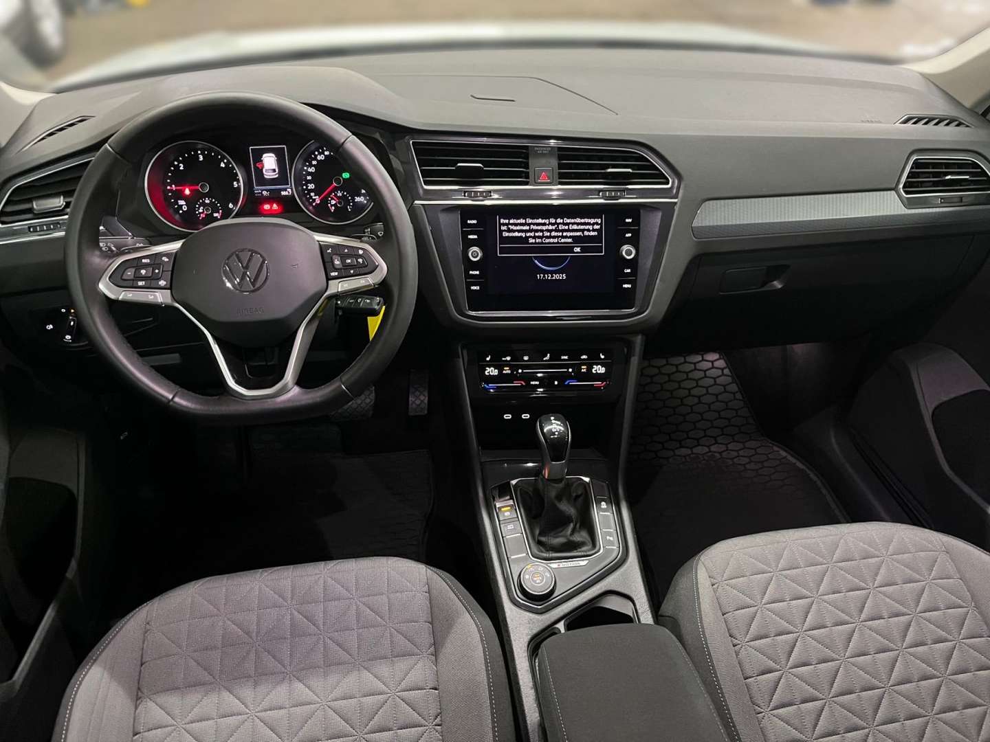 Volkswagen TIGUAN TDI 4Motion Life - 2022 - Joinsteer - #12