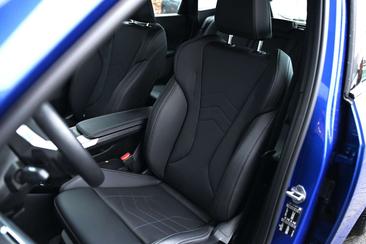 BMW X1 M Sport SDrive18i — photo 2