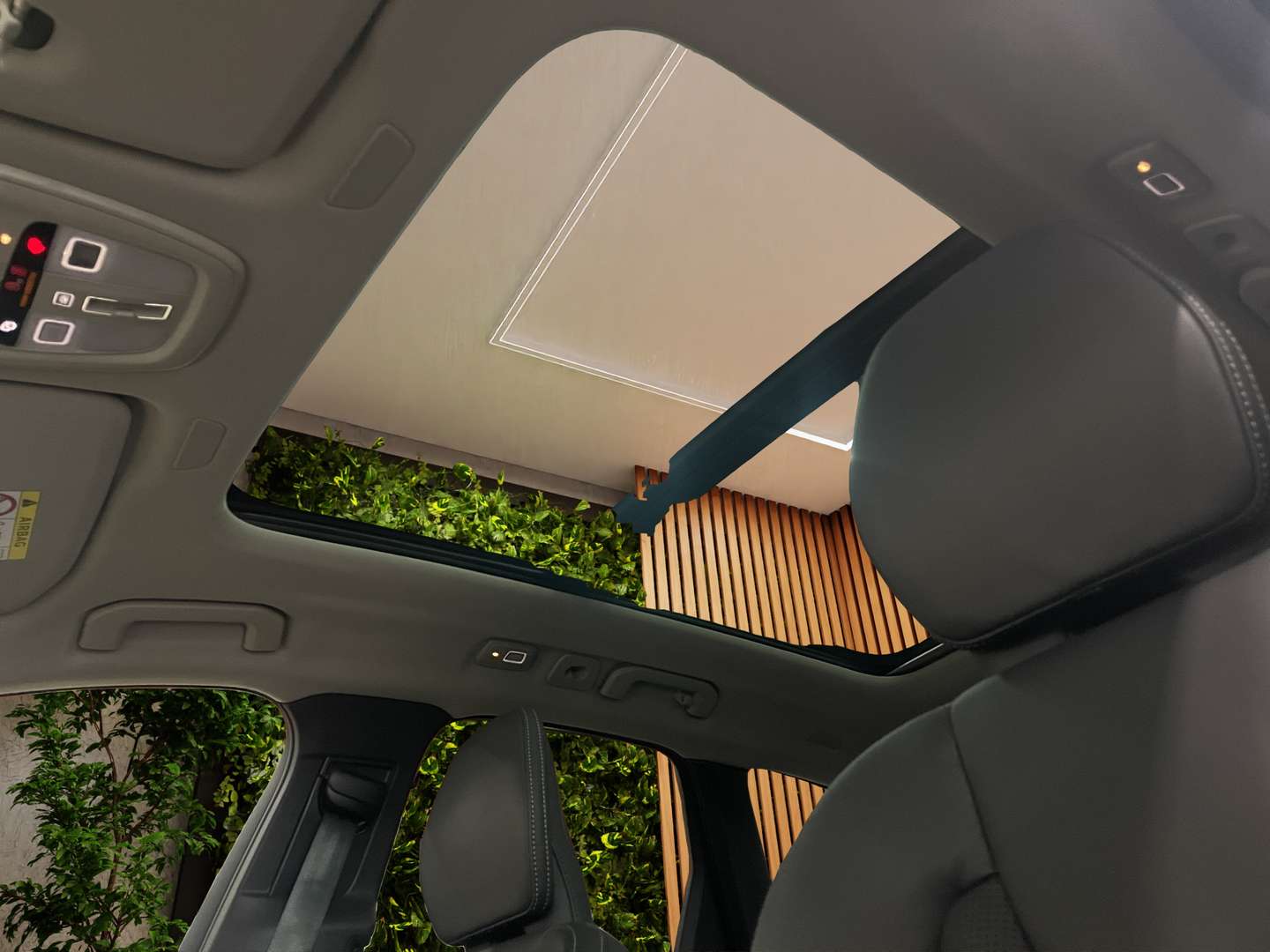 Volvo XC60 T6 Recharge Ultra Dark - 2025 - Joinsteer - #6