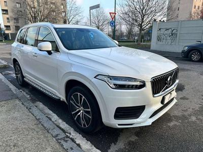 Volvo XC90 B5 Momentum