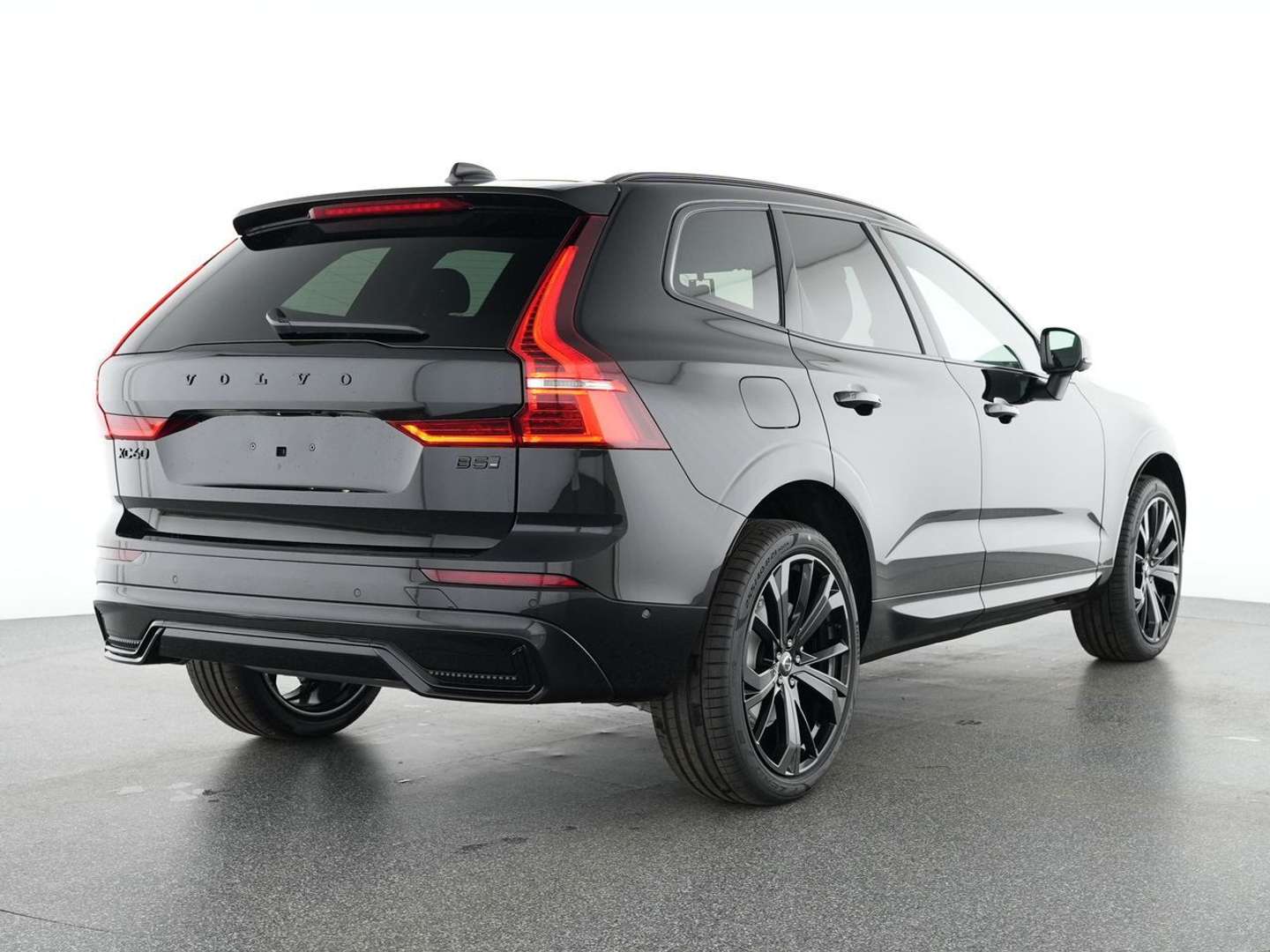 Volvo XC60 B5 Ultra Black Edition - 2025 - Joinsteer - #2