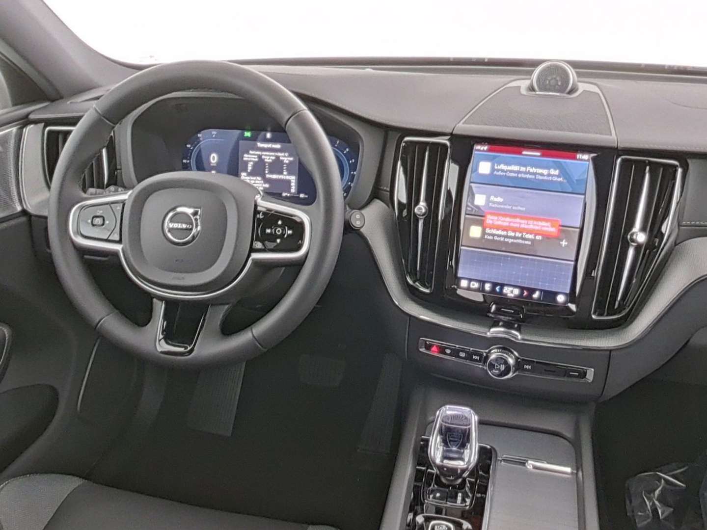 Volvo XC60 B5 Ultra Black Edition - 2025 - Joinsteer - #8