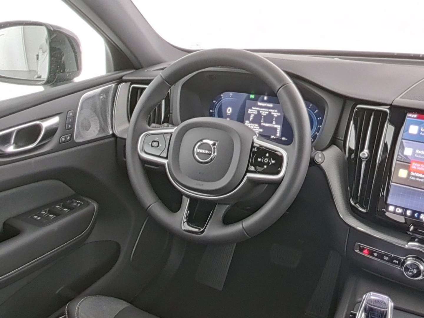 Volvo XC60 B5 Ultra Black Edition - 2025 - Joinsteer - #14