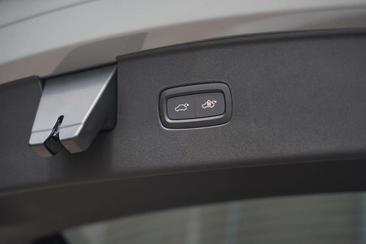 Volvo EX90 Twin Motor — photo 11