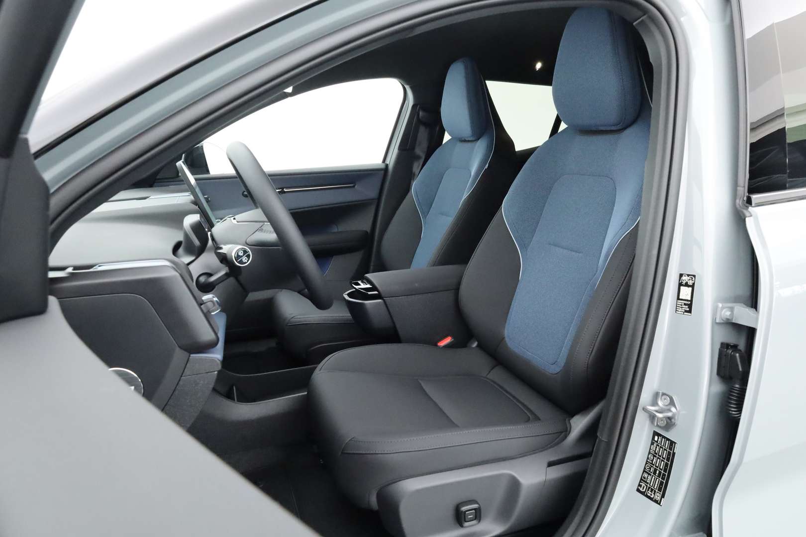 Volvo EX30 Recharge Plus - 2025 - Joinsteer - #3