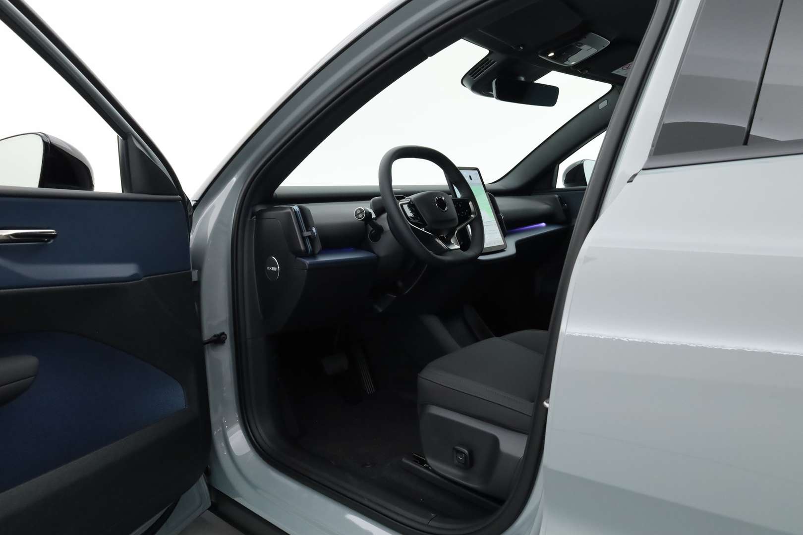 Volvo EX30 Recharge Plus - 2025 - Joinsteer - #4