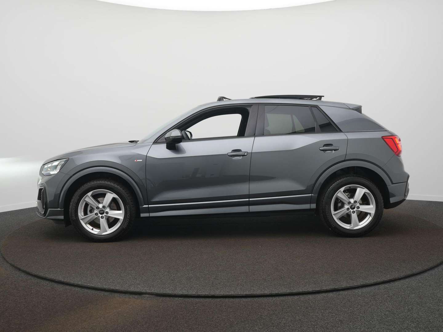 Audi Q2 S Line 35 TFSI - 2025 - Joinsteer - #7