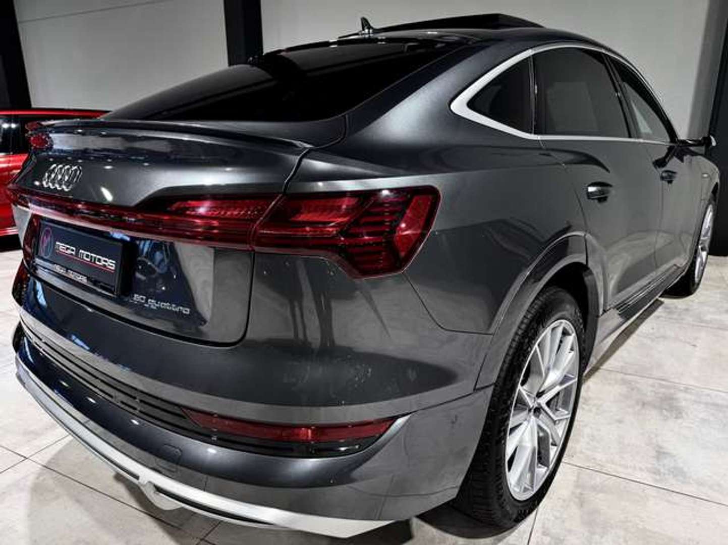 Audi Q8 E-tron Sportback S Line 50 - 2020 - Joinsteer - #4