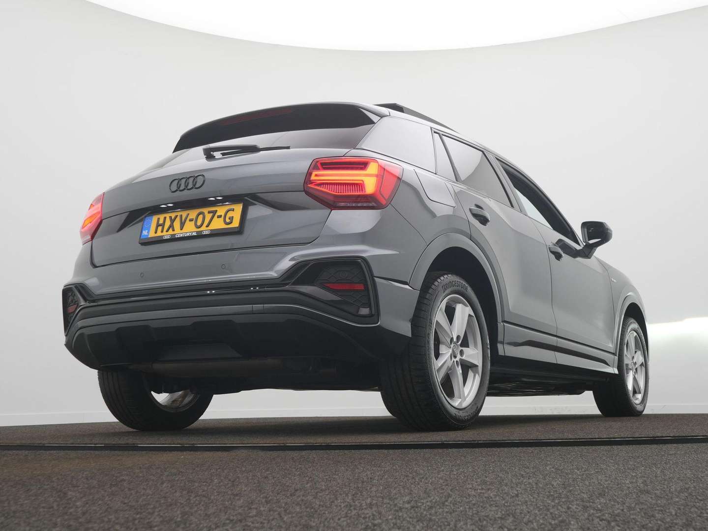 Audi Q2 S Line 35 TFSI - 2025 - Joinsteer - #9