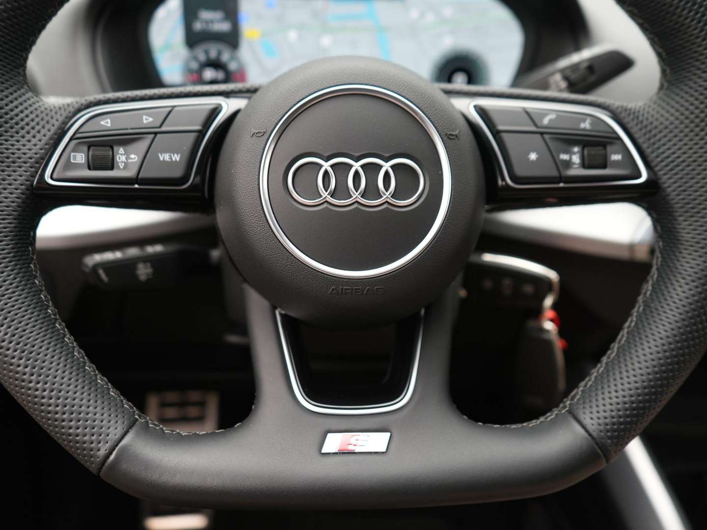 Audi Q2 S Line 35 TFSI - 2025 - Joinsteer - #17